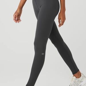 Alo Yoga High Waist Airbrush Legging